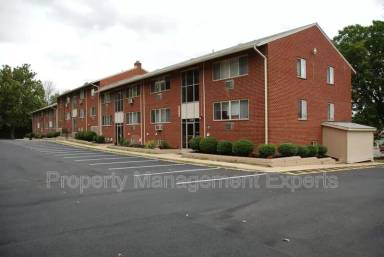 Main picture of 2330 Glendale Ter