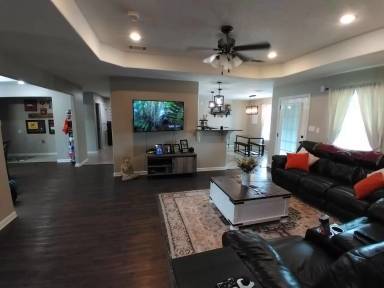 Main picture of 383 Butler Rd