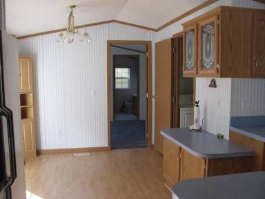 Main picture of 300 Litchfield Rd
