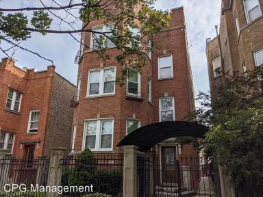 Main picture of 6311 N Oakley Ave