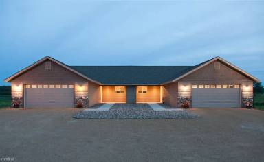 Main picture of 951 70th Ave