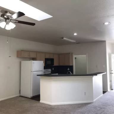 Main picture of 3104 Northwest Blvd