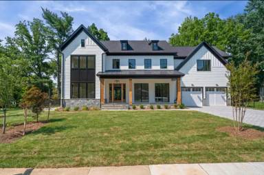 Main picture of 5331 32nd St N