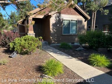 Main picture of 16555 Daisy Pl