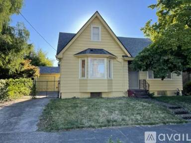 Main picture of 6337 N Curtis Ave