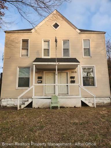 Main picture of 927 Easton St