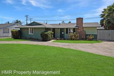 Main picture of 1204 Hillside Dr