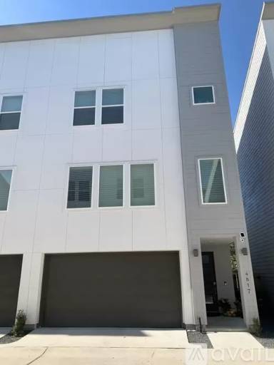 Main picture of 4819 Martin Oaks Ln