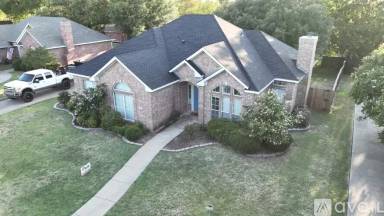 Main picture of 7113 Holden Dr