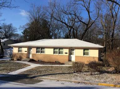 Main picture of 435 Hawthorne Ave
