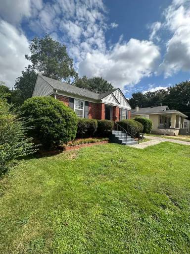 Main picture of 3620 Marion Ave
