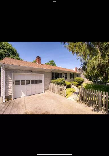 Main picture of 46 Orchard Ave