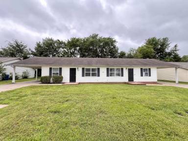 Main picture of 1617 Campbell St