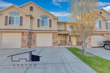 Main picture of 2042 Evans Cove Loop