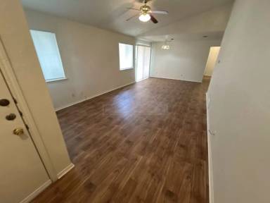 Main picture of 2108 Carousel Dr