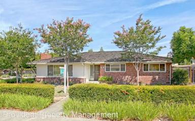 Main picture of 3245 Riddle Rd