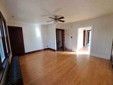 Main picture of 2914 N Richards St