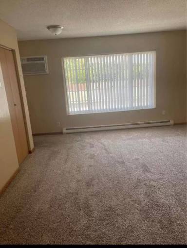 Main picture of 5810 Tower St