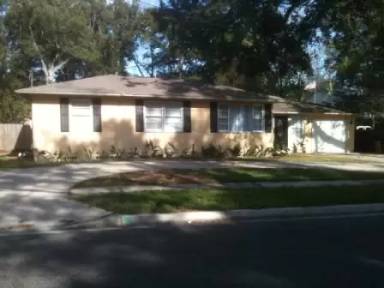Main picture of 4833 Kingsbury St