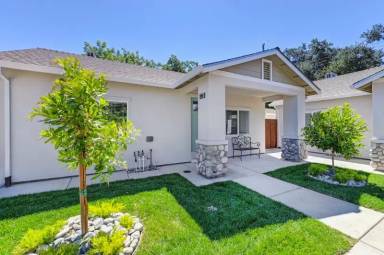 Main picture of 3806 25th Ave