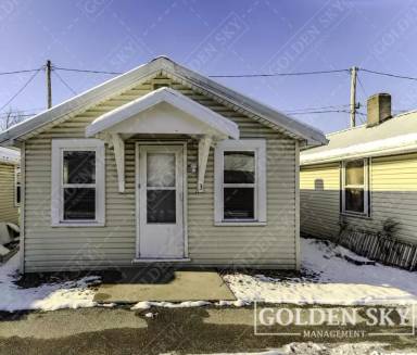 Main picture of 2011 E 18th St