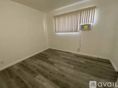 Main picture of 406 S Lincoln Pl