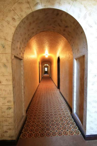 Main picture of 2817 Xerxes Ave S