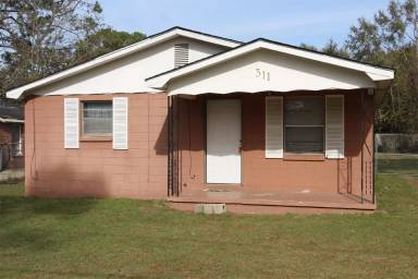 Main picture of 311 Barton Ave