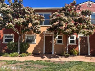 Main picture of 865 Carlisle Way