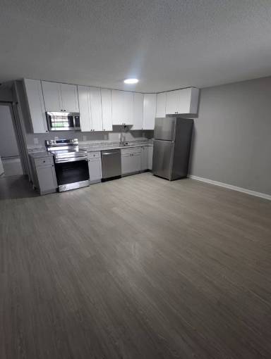 Main picture of 309 E 4th Ave