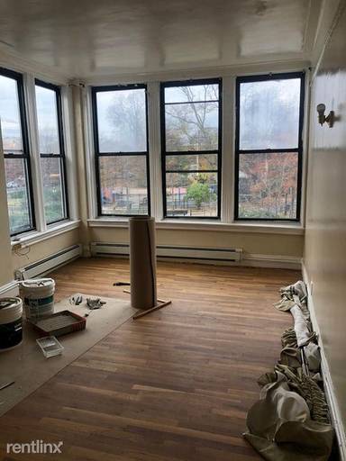 Main picture of 778 Dumont Ave