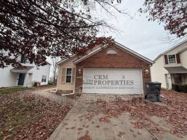 Main picture of 7202 Parklake Cir