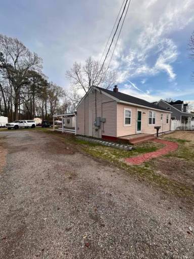 Main picture of 632 Bellwood Rd