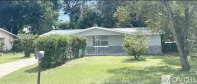 Main picture of 27 N Davis St