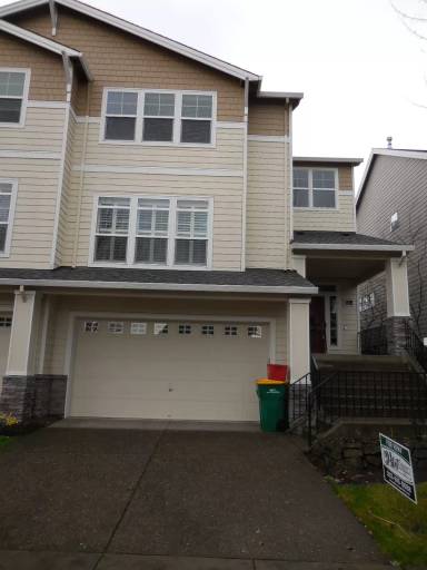 Main picture of 15650 SW Snowy Owl Ln