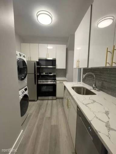 Main picture of 3143 John F Kennedy Blvd