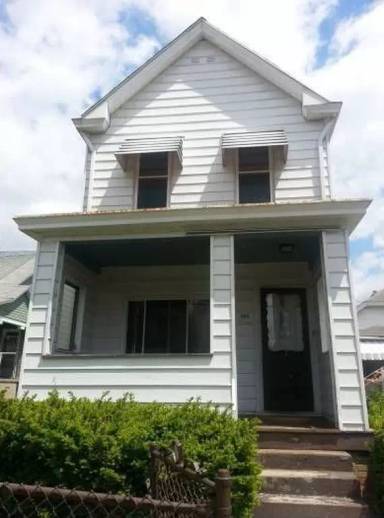 Main picture of 908 Russellwood Ave