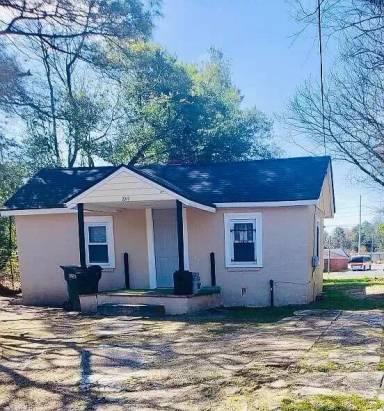 Main picture of 2317 Slater Ave