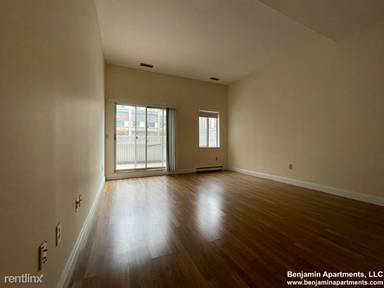 Main picture of Atrium On Commonwealth