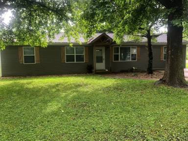 Main picture of 512 Saint Johns Ave