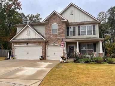 Main picture of 207 Lambert Ct