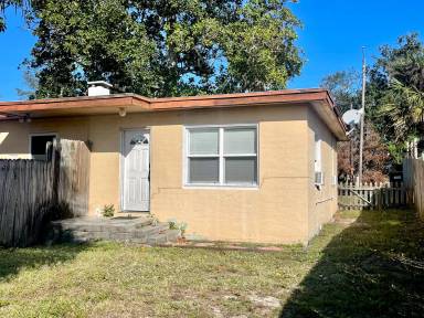 Main picture of 1340 Woodward Ave