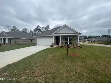 Main picture of 5504 Leeds Ln