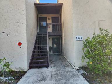 Main picture of 2632 Hidden Lake Dr N