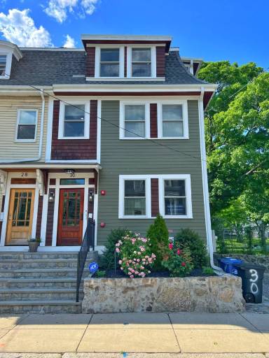 Main picture of 30 Copeland St