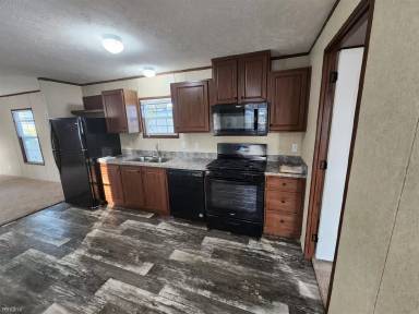 Main picture of 3705 W Locust St