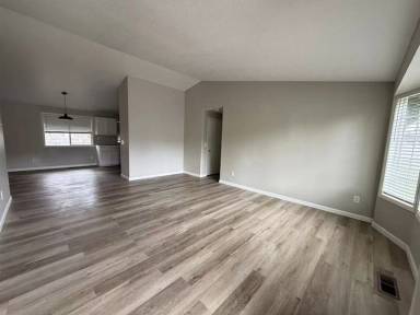 Main picture of 1333 SW 178th Ave