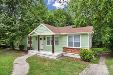 Main picture of 2177 Tiger Flowers Dr NW
