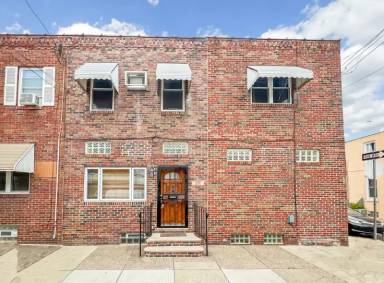 Main picture of 2938 Almond St