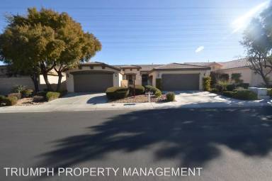 Main picture of 4762 Regalo Bello St